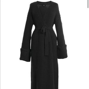 Black Miya Hanifa Sweaterdress